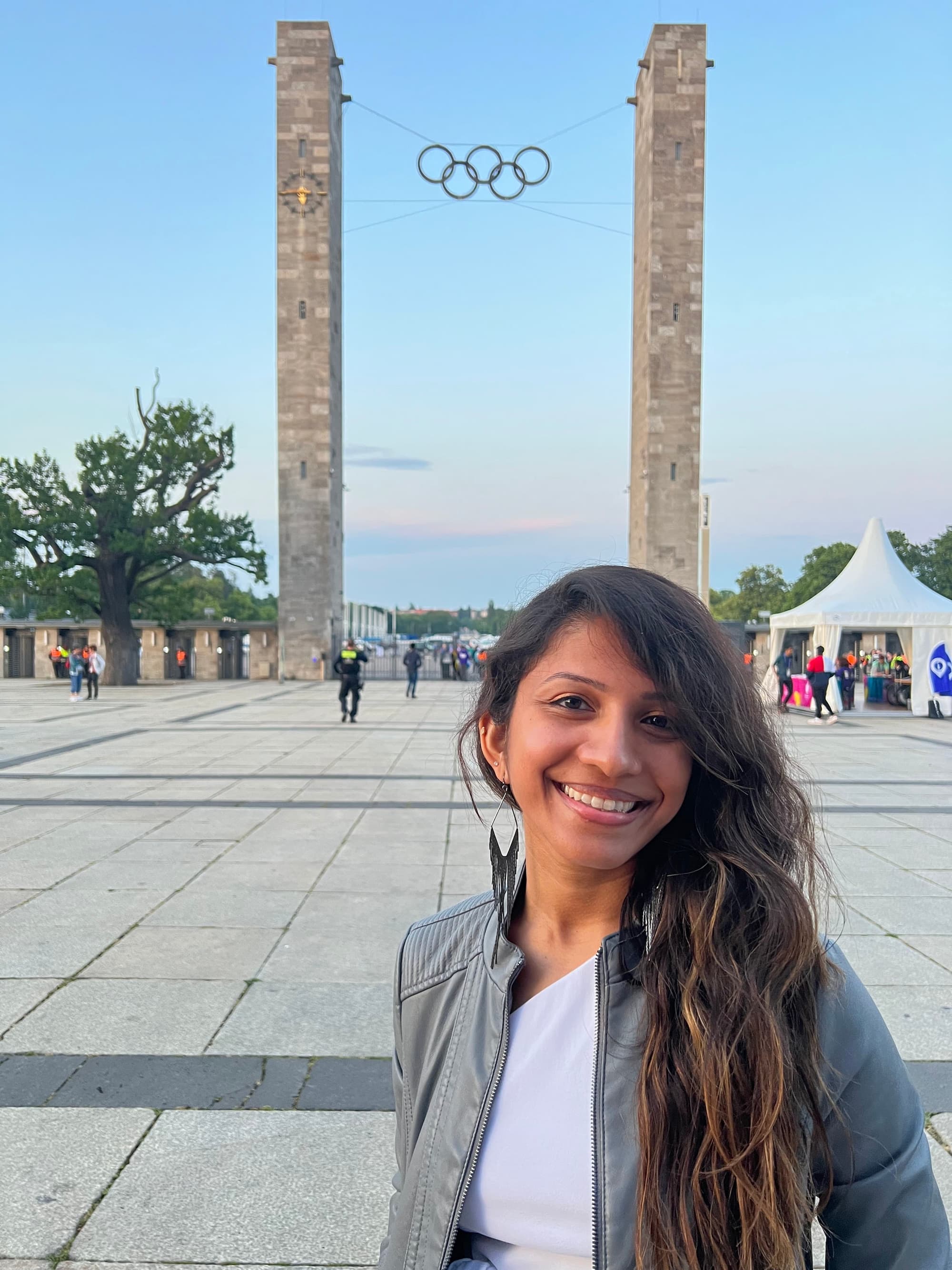 Jeffy Mathew USP ’16, ’19 (DPT) volunteering at the Special Olympic World Games in Berlin.