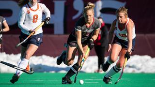 SJU graduate Jordan Olenginski ’21 plays field hockey