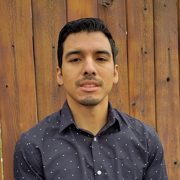 Jon Cabrera '22 MHA student at Saint Joseph's University